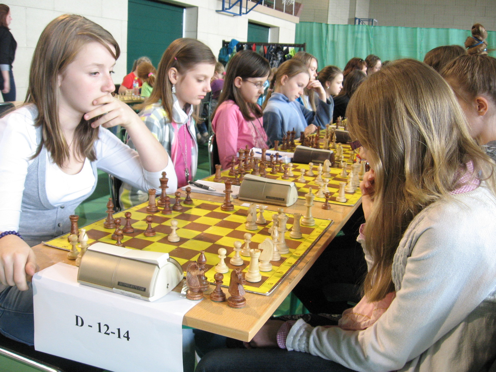 Remis na inaugurację III ligi szachowej