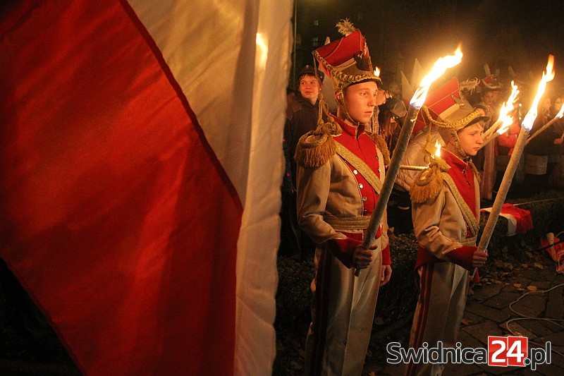 Świdnica cieszy się z Niepodległości [FOTO]