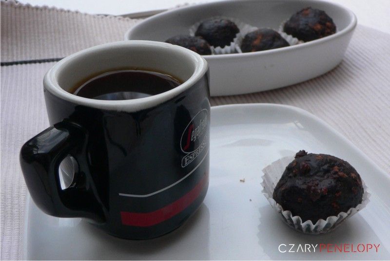 Czary Penelopy: Włoskie trufle czekoladowe