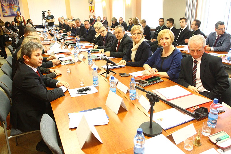 Sesja Rady Powiatu (3)