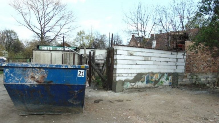 Mur już nie zagraża