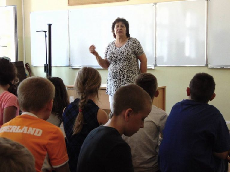 Patologia i bezpieczeństwo w cyberprzestrzeni