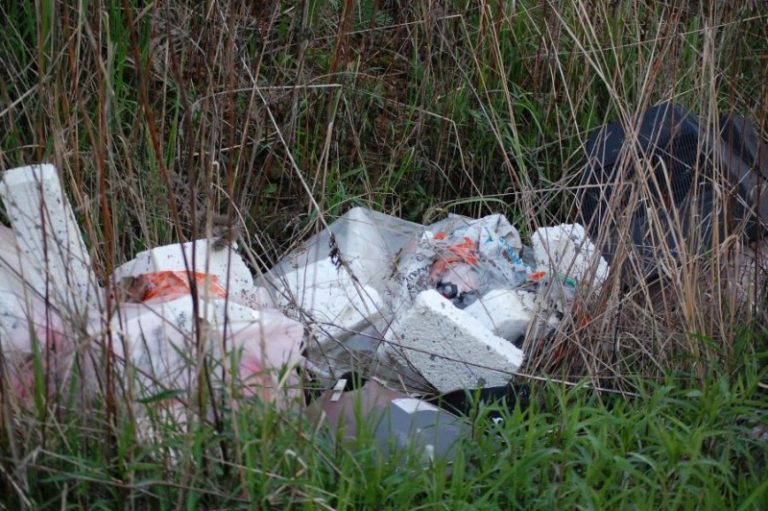 Kolejna osoba złapana w fotopułapkę