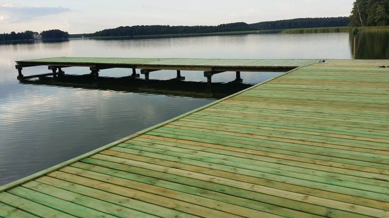 Pomost gotowy, ruszają wakacje! [FOTO]