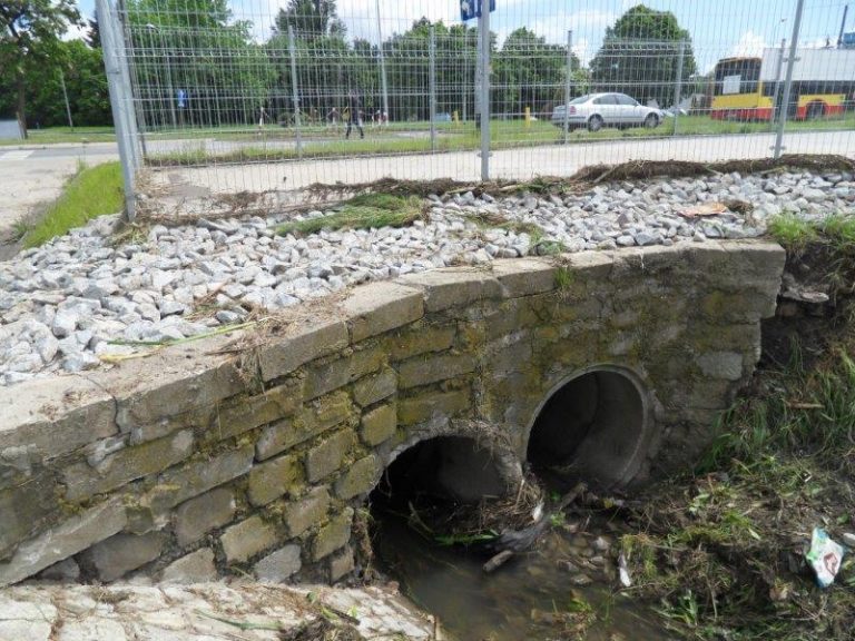 Dlaczego doszło do tak dużego podtopienia? [FOTO]