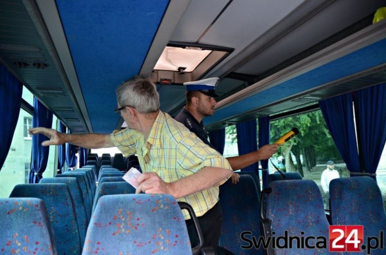 Bezpieczny wyjazd na wakacje [FOTO]