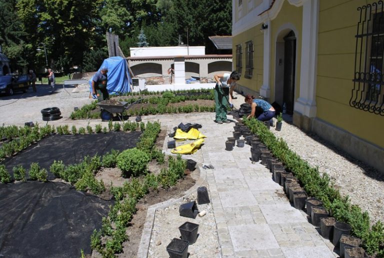 Nowy-stary ogród w Świdnicy