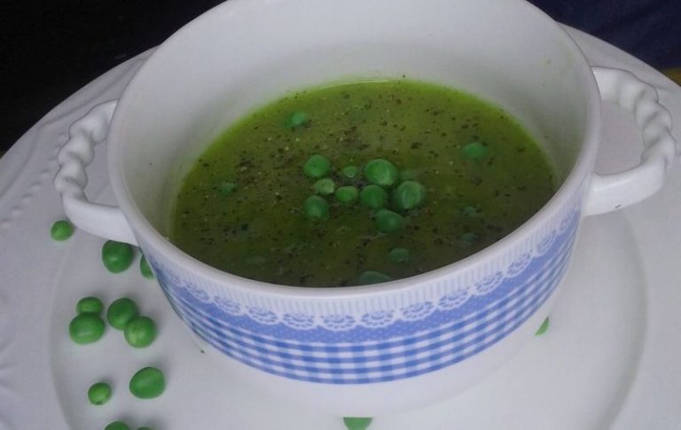 Czary Penelopy: Zupa krem z zielonego groszku