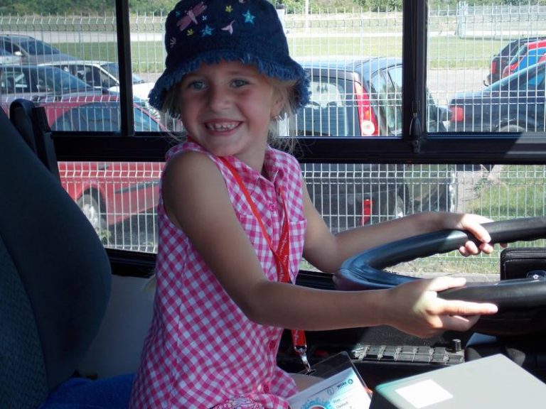 Zabawa w kierowcę [FOTO]