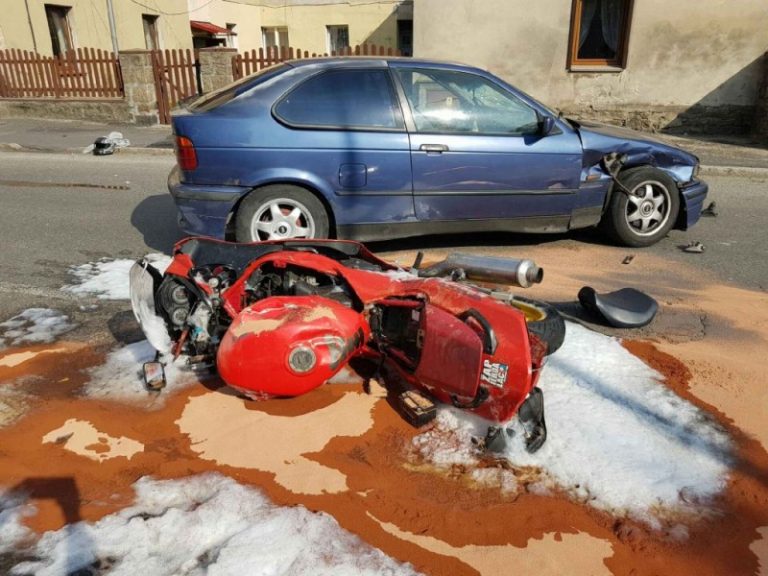 Wymusił pierwszeństwo na motocykliście [FOTO]