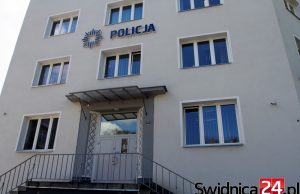 Seniorka nie dała się oszukać i poszła na policję