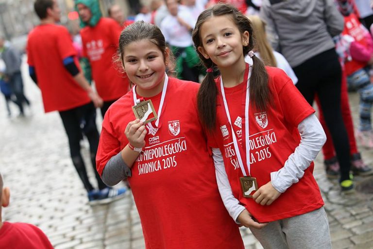 Zaprojektuj medal na Bieg Niepodległości 2016