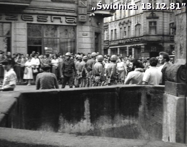 35 lat po wprowadzeniu stanu wojennego. Wystawa Świdnica13.12.81″