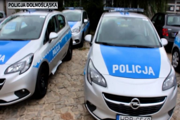 Kolejne radiowozy dla policji