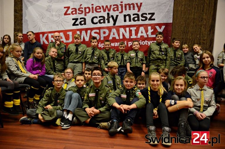 Śpiewanki w patriotycznej atmosferze [FOTO]