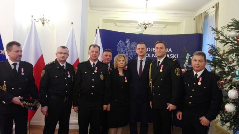Świdniccy strażnicy odznaczeni