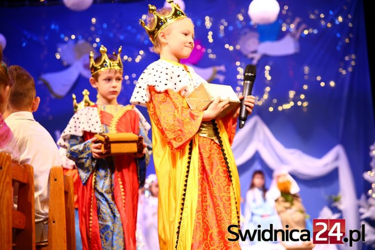 Świdnickie kolędowanie na półmetku [FOTO]