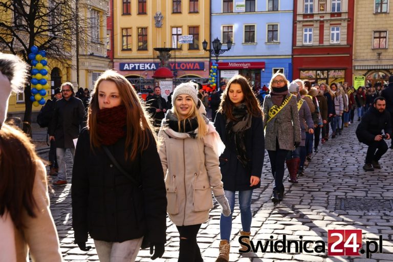 Polonez maturzystów po raz czternasty
