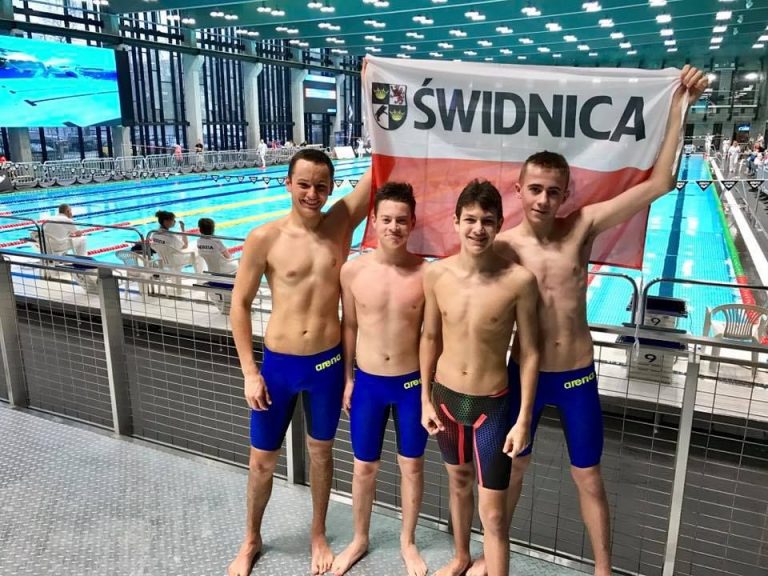 Sukcesy pływaków Neptuna w Warszawie