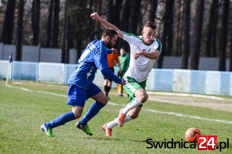 IV liga: Polonia-Stal powalczy o przełamanie