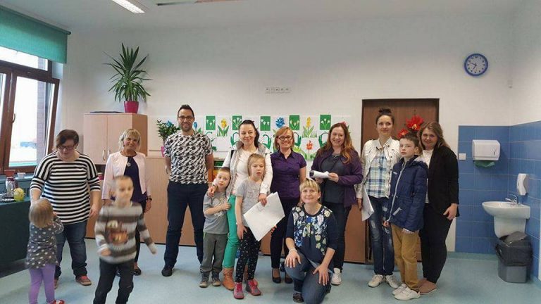 Jak stworzyć głębokie relacje z dzieckiem? [FOTO]