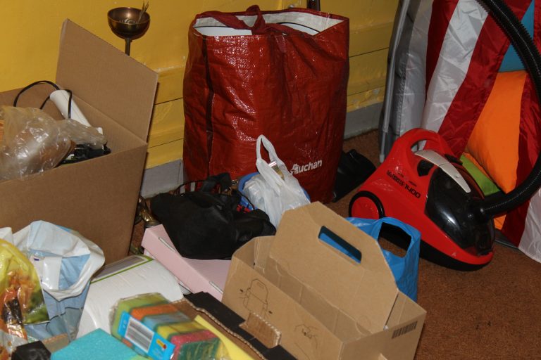 Napływają dary, ale pomoc wciąż potrzebna