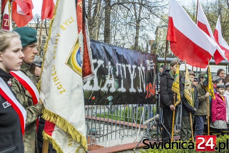Polska zapomina o zbrodni katyńskiej? Świdnica pamięta