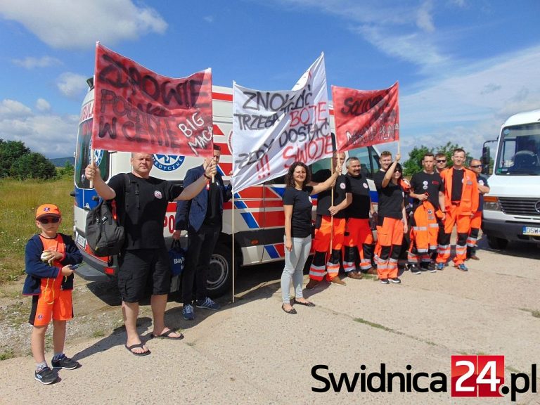 Świdniccy ratownicy będą protestować we Wrocławiu