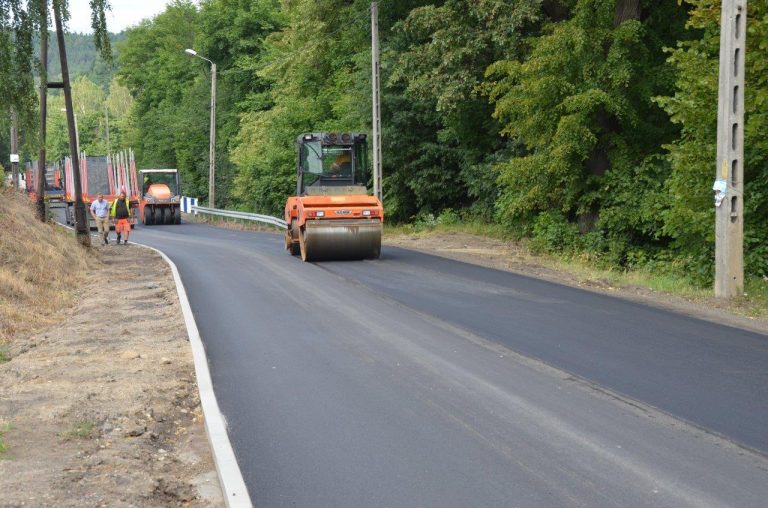 Gładko i wygodnie od Bystrzycy do granic powiatu [FOTO]