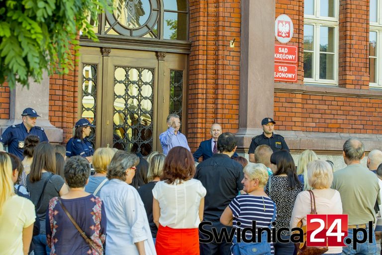 Próbna ewakuacja w Sądzie Okręgowym [FOTO]