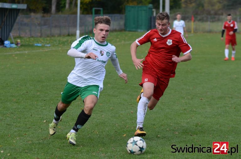 Relacja LIVE z meczu piłkarzy: Polonia-Stal – Sokół