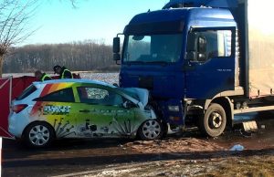 Wypadek na trasie Świdnica-Dzierżoniów. Nie żyje kierowca