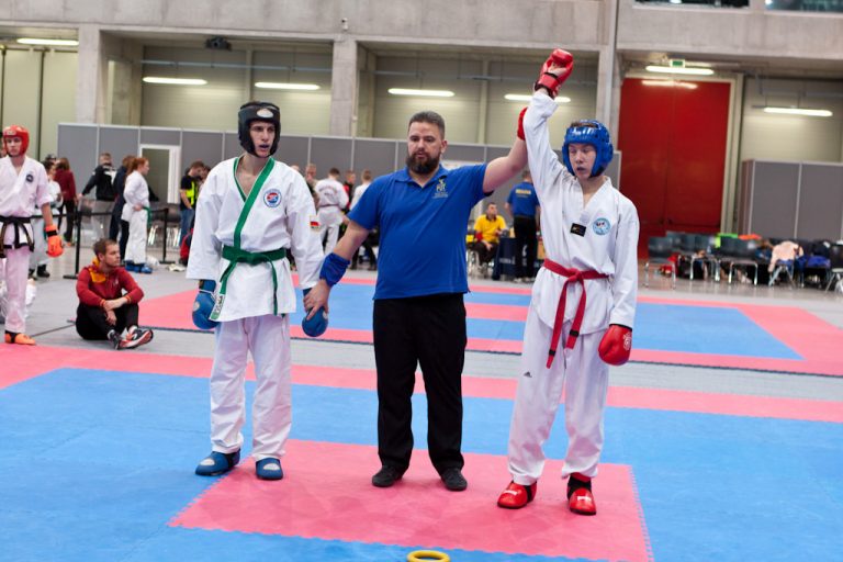 Świetny start zawodników UKS-u Taekwondo Gryf w Opolu [FOTO]