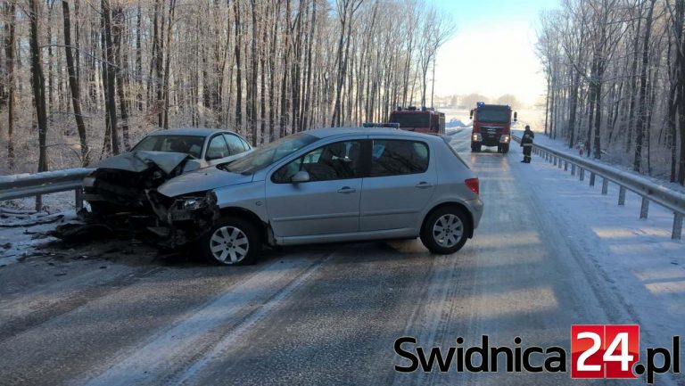 Szklanka na drodze Świdnica-Strzegom [FOTO/VIDEO]