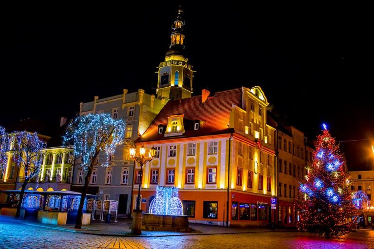 Świdnicki Rynek już świątecznie [FOTO]