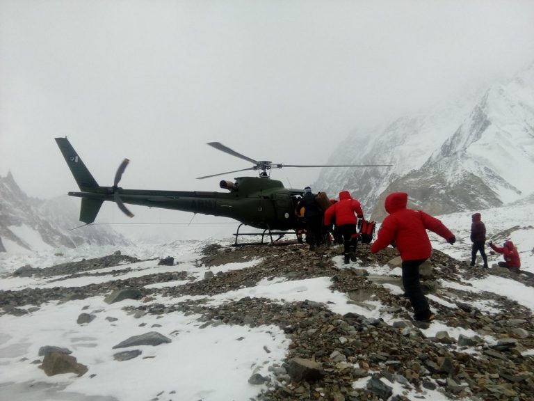 Na pomoc himalaistom z Nanga Parbat. Ekipa spod K2 wyruszyła na pomoc