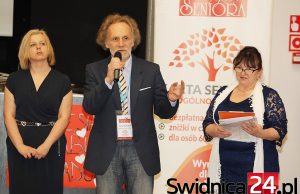 Samorząd Świdnicy nie chce wesprzeć Ogólnopolskiej Karty Seniora? „Prezydentowa nie podpisała”