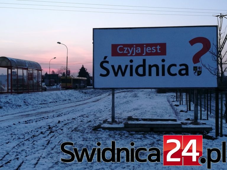 Świdnickie Forum rozwoju pyta o gazetę i billboardy
