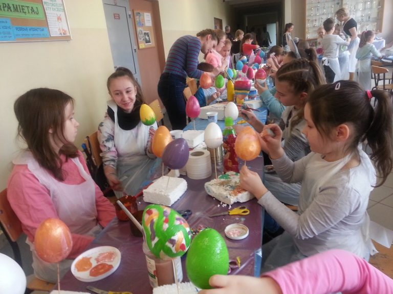 Dzieci zdobiły pisanki [FOTO]