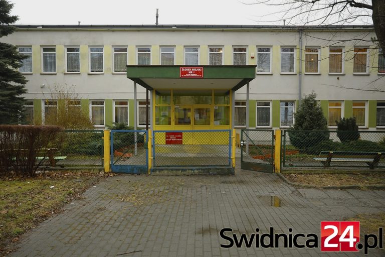 Maluchy czeka przeprowadzka. Ich żłobek idzie do remontu
