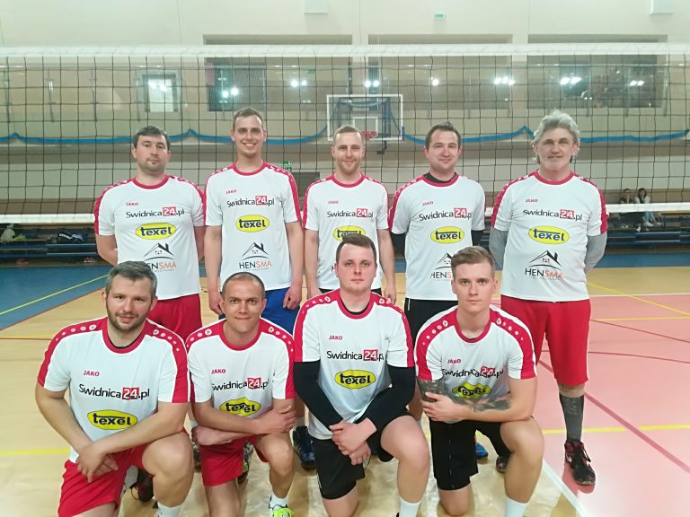 Liga TKKF: Wygrana ekipy Swidnica24.pl