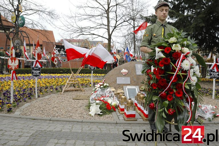 Świdnica oddała hołd ofiarom Zbrodni Katyńskiej [FOTO/VIDEO]