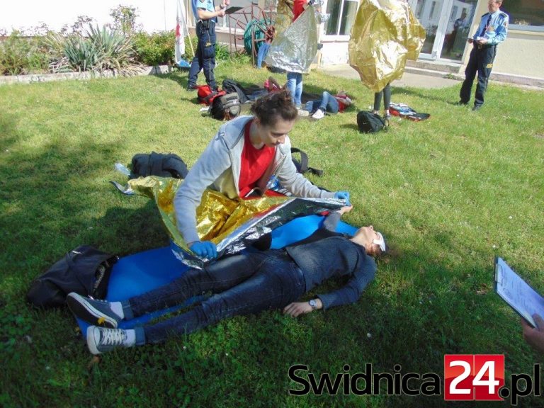 Młodzież wie, jak nieść pomoc [FOTO]
