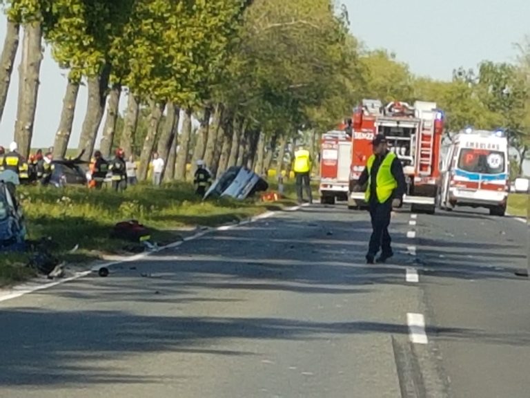 Wypadek między Pszennem a Marcinowicami. Dwie osoby ranne [Aktualizacja]