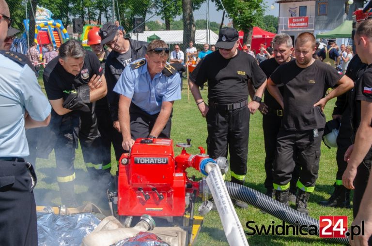 Strażackie zmagania w Wierzbnej [FOTO/VIDEO]
