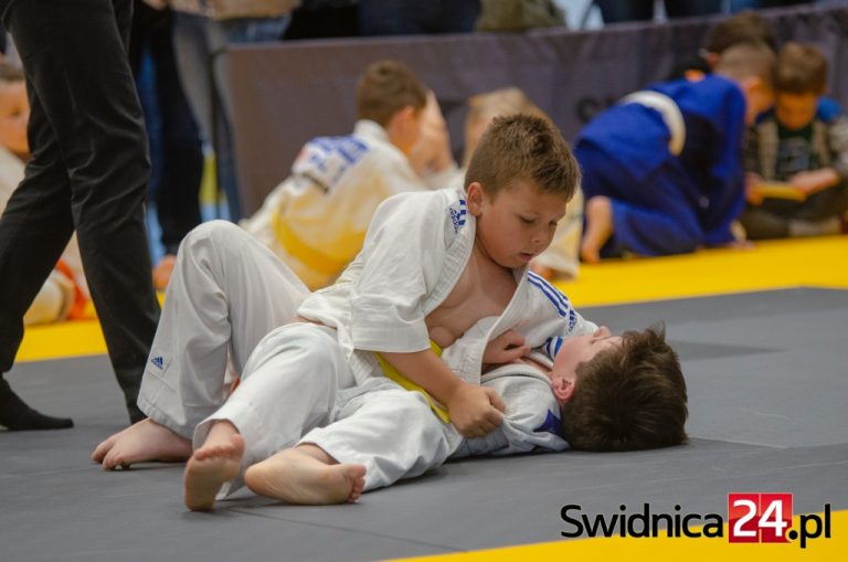 UKS Judo zaprasza młodych fighterów na treningi