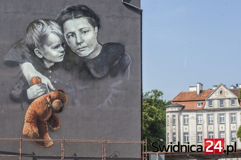 Mural Ireny Sendlerowej ukończony!