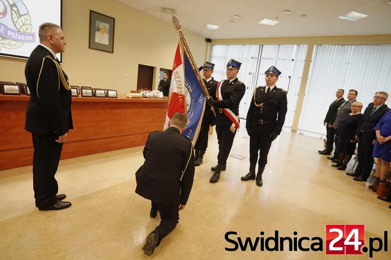 Komendant przez pomyłkę? Czy straż pożarna stała się areną rozgrywek politycznych?