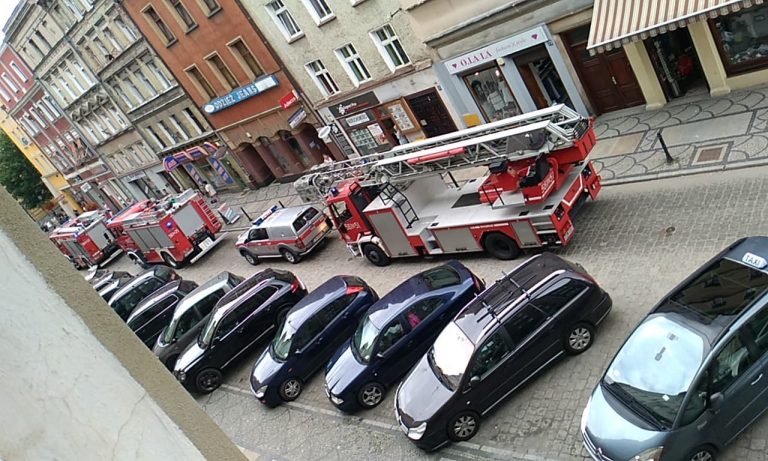 Strażacka interwencja w centrum Świdnicy