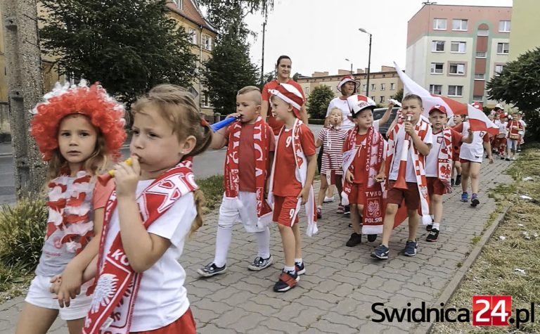 Świdniczanie gotowi do kibicowania [FOTO/VIDEO]